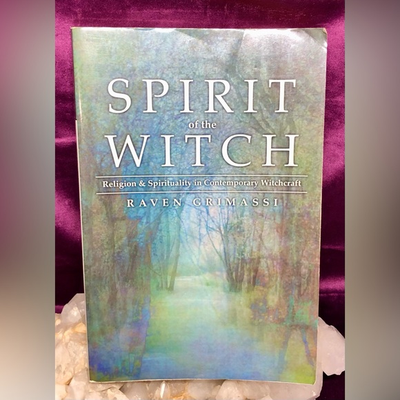 Spirit of Witch Religion Spirituality in Contemporary Witchcraft Book Vintage - Picture 1 of 5